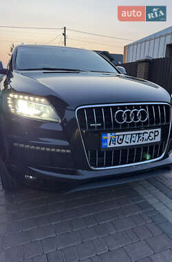 Внедорожник / Кроссовер Audi Q7 2013 в 