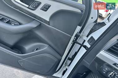 Внедорожник / Кроссовер Audi Q7 2017 в 
