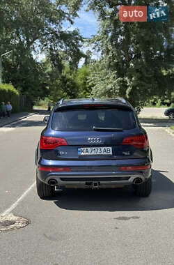 Внедорожник / Кроссовер Audi Q7 2012 в 