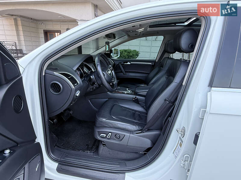 Внедорожник / Кроссовер Audi Q7 2014 в Одессе