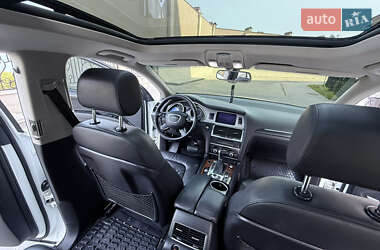Позашляховик / Кросовер Audi Q7 2014 в 