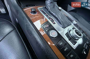 Позашляховик / Кросовер Audi Q7 2014 в 