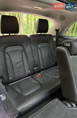 Внедорожник / Кроссовер Audi Q7 2013 в 