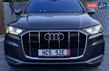 Audi Q7 2021