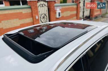 Внедорожник / Кроссовер Audi Q7 2015 в 