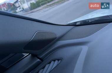 Внедорожник / Кроссовер Audi Q7 2015 в 