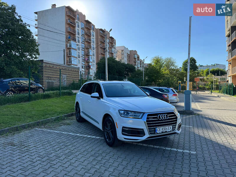 Внедорожник / Кроссовер Audi Q7 2018 в Черновцах