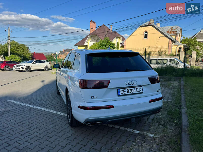 Внедорожник / Кроссовер Audi Q7 2018 в Черновцах