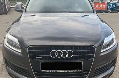 Внедорожник / Кроссовер Audi Q7 2009 в 