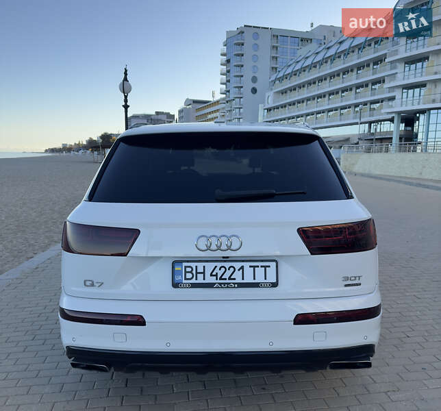 Внедорожник / Кроссовер Audi Q7 2018 в Одессе фото 4 Внедорожник / Кроссовер Audi Q7 2018 в Одессе