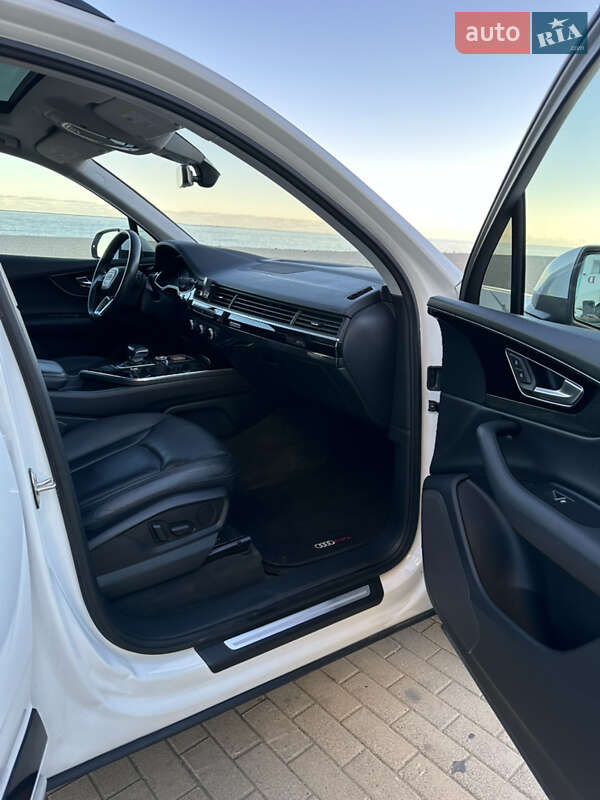 Внедорожник / Кроссовер Audi Q7 2018 в Одессе фото 9 Внедорожник / Кроссовер Audi Q7 2018 в Одессе