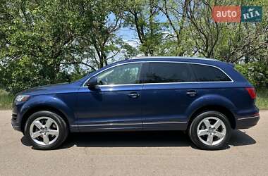Внедорожник / Кроссовер Audi Q7 2012 в 