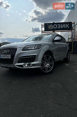 Позашляховик / Кросовер Audi Q7 2007 в 