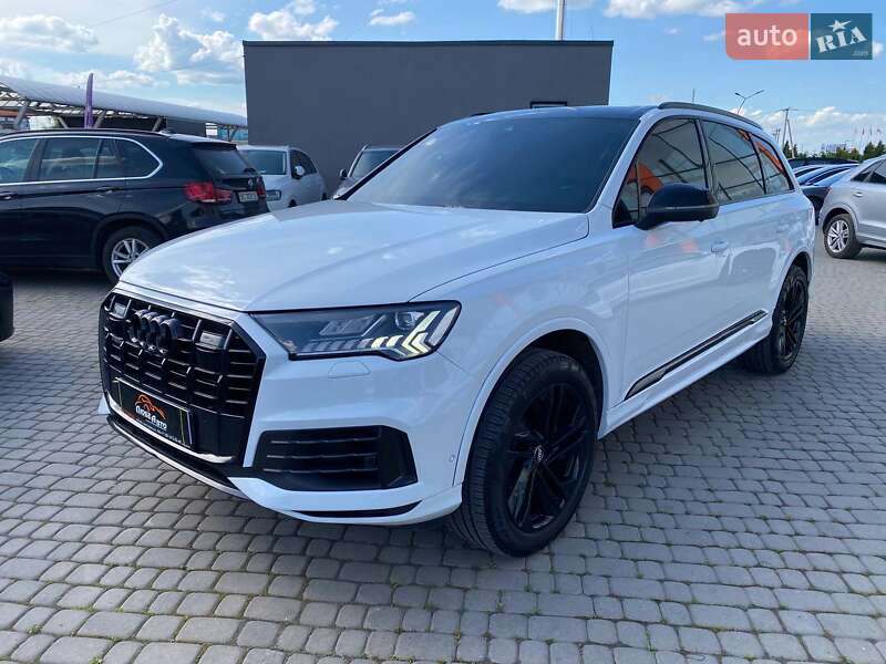 Внедорожник / Кроссовер Audi Q7 2020 в Львове