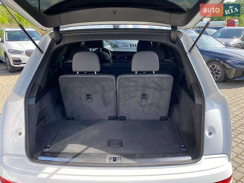 Внедорожник / Кроссовер Audi Q7 2020 в Львове