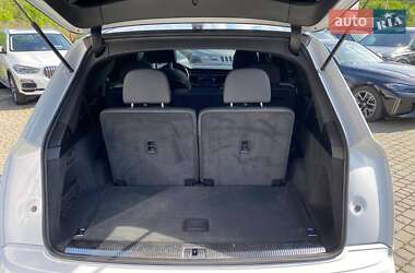 Внедорожник / Кроссовер Audi Q7 2020 в 