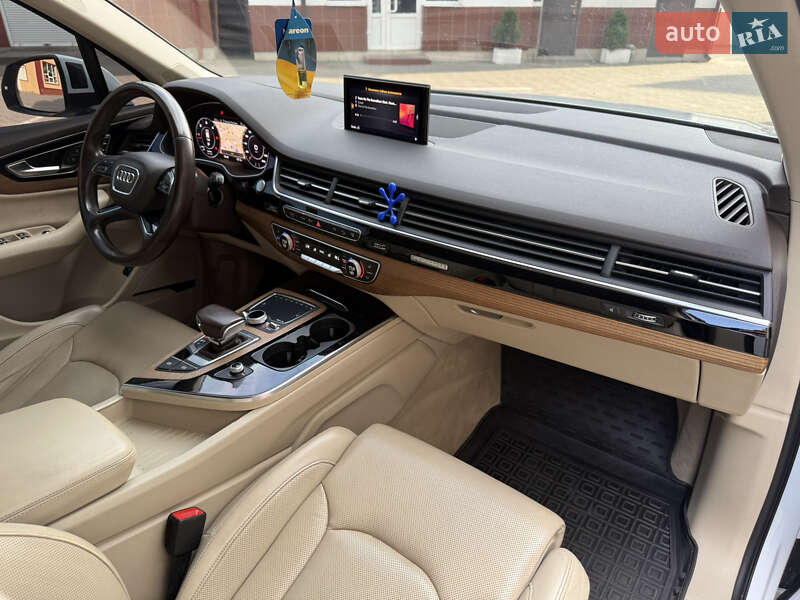 Внедорожник / Кроссовер Audi Q7 2016 в Ковеле