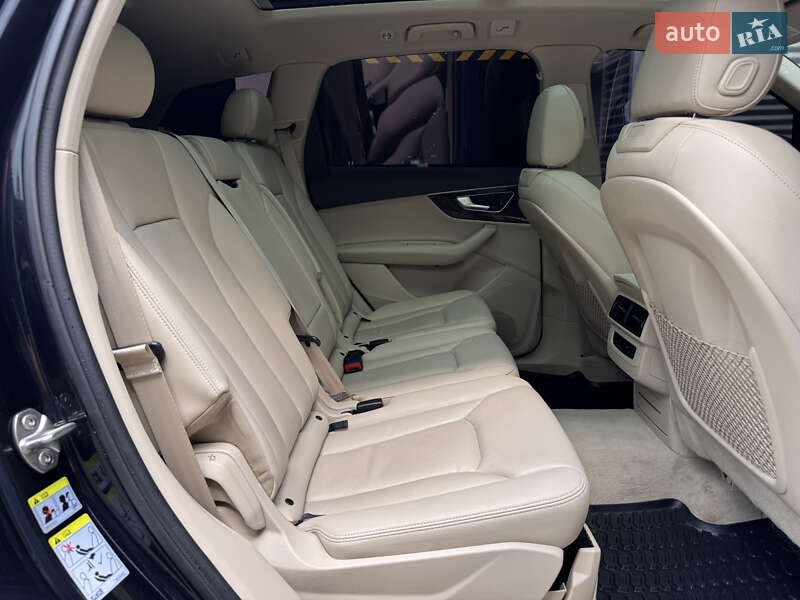 Внедорожник / Кроссовер Audi Q7 2016 в Киеве фото 37 Внедорожник / Кроссовер Audi Q7 2016 в Киеве