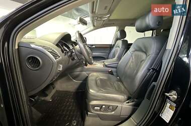 Внедорожник / Кроссовер Audi Q7 2013 в 