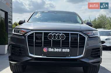 Внедорожник / Кроссовер Audi Q7 2022 в 