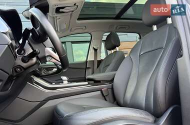 Внедорожник / Кроссовер Audi Q7 2022 в 