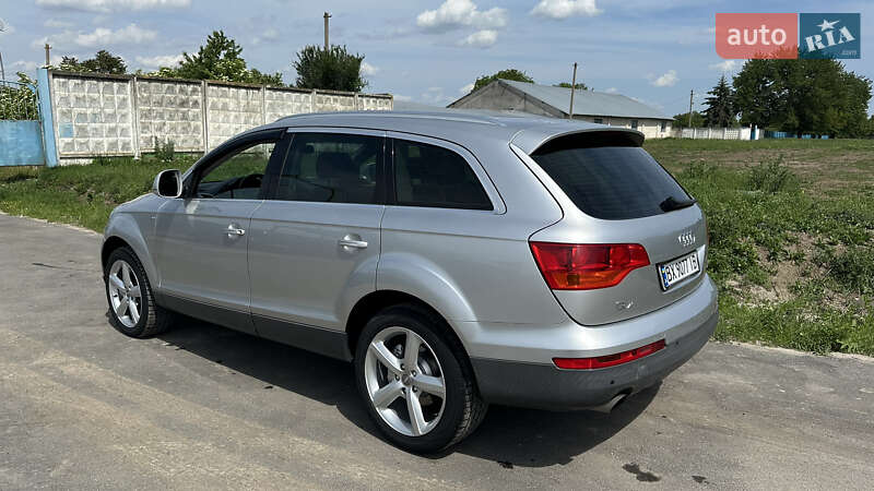 Позашляховик / Кросовер Audi Q7 2007 в Кам'янець-Подільському