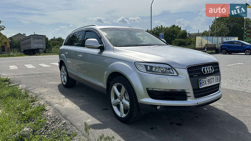 Позашляховик / Кросовер Audi Q7 2007 в Кам'янець-Подільському