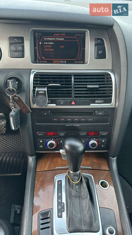 Позашляховик / Кросовер Audi Q7 2007 в Кам'янець-Подільському