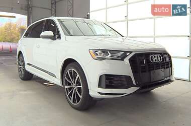Внедорожник / Кроссовер Audi Q7 2020 в 