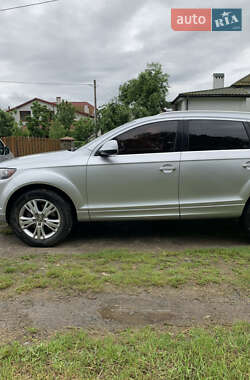 Внедорожник / Кроссовер Audi Q7 2011 в 