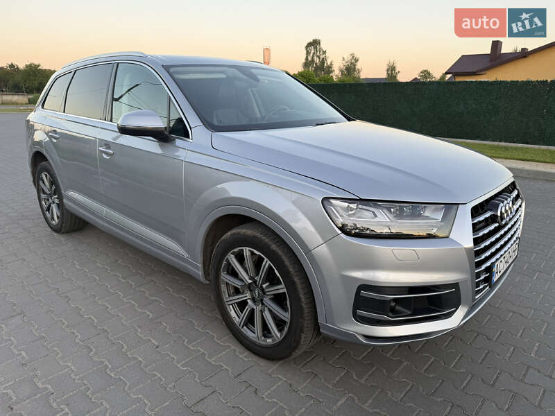 Внедорожник / Кроссовер Audi Q7 2018 в Луцке