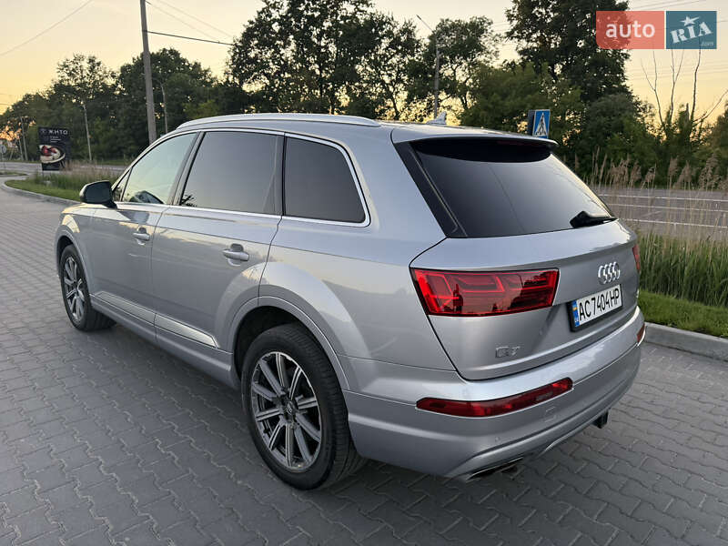 Внедорожник / Кроссовер Audi Q7 2018 в Луцке