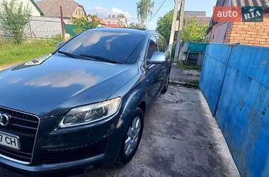 Позашляховик / Кросовер Audi Q7 2007 в 