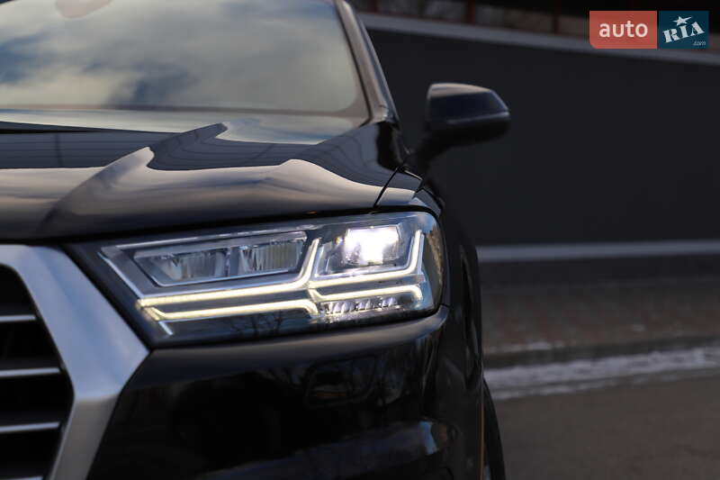 Позашляховик / Кросовер Audi Q7 2017 в Білій Церкві