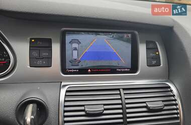 Внедорожник / Кроссовер Audi Q7 2013 в 