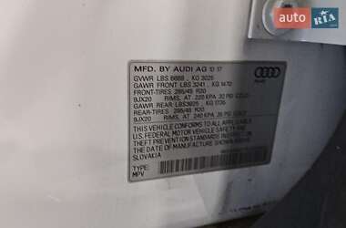Позашляховик / Кросовер Audi Q7 2018 в 