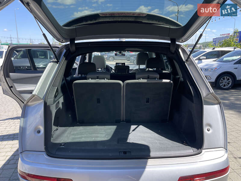 Внедорожник / Кроссовер Audi Q7 2016 в Львове