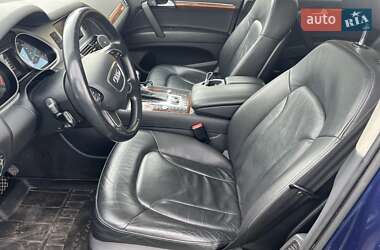 Внедорожник / Кроссовер Audi Q7 2015 в 