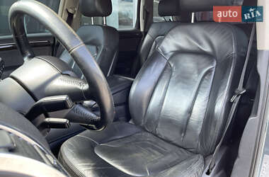 Внедорожник / Кроссовер Audi Q7 2009 в 