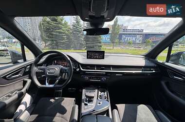 Внедорожник / Кроссовер Audi Q7 2019 в 