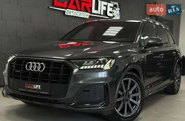 Audi Q7 2021