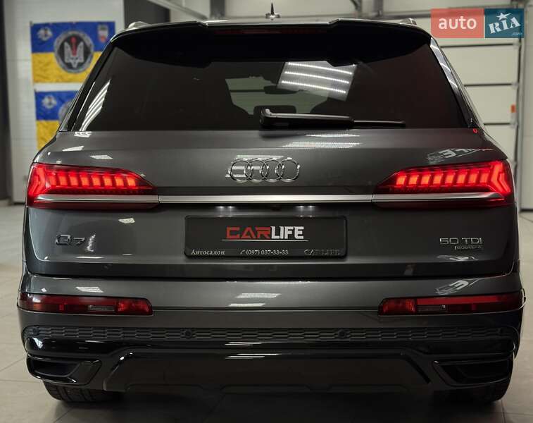 Позашляховик / Кросовер Audi Q7 2021 в Тернополі