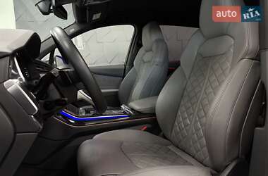Внедорожник / Кроссовер Audi Q7 2021 в 