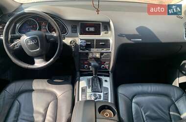 Внедорожник / Кроссовер Audi Q7 2007 в 