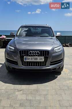 Внедорожник / Кроссовер Audi Q7 2013 в Одессе