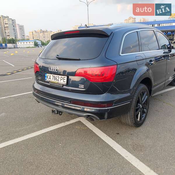 Внедорожник / Кроссовер Audi Q7 2010 в Киеве
