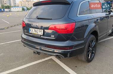 Внедорожник / Кроссовер Audi Q7 2010 в 