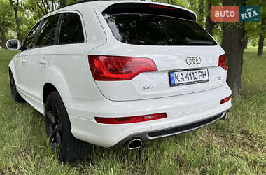 Внедорожник / Кроссовер Audi Q7 2012 в 