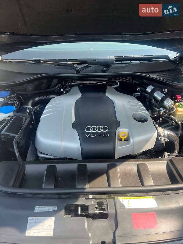 Позашляховик / Кросовер Audi Q7 2014 в Львові