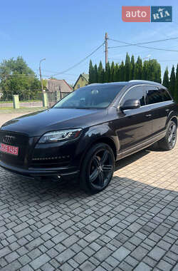 Внедорожник / Кроссовер Audi Q7 2014 в 